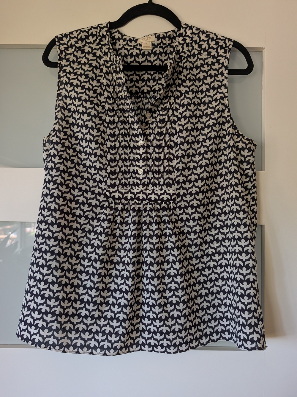 J. Crew Sleeveless Navy & White Printed V-Neck Top